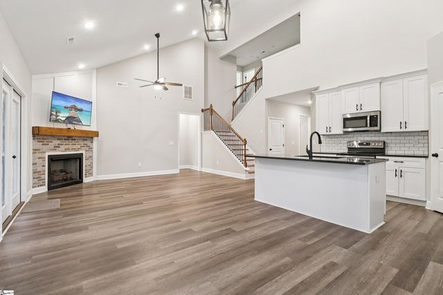 401 Grand Harbor Boulevard, Ninety Six, SC 29666