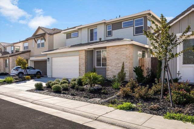 4316 Castle Crag St, Rancho Cordova, CA 95742