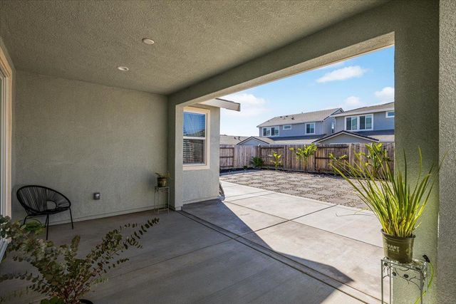 4316 Castle Crag St, Rancho Cordova, CA 95742