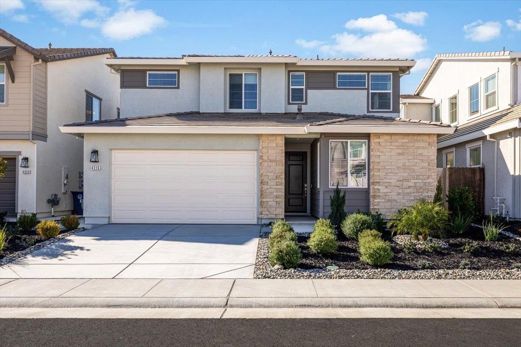 4316 Castle Crag St, Rancho Cordova, CA 95742