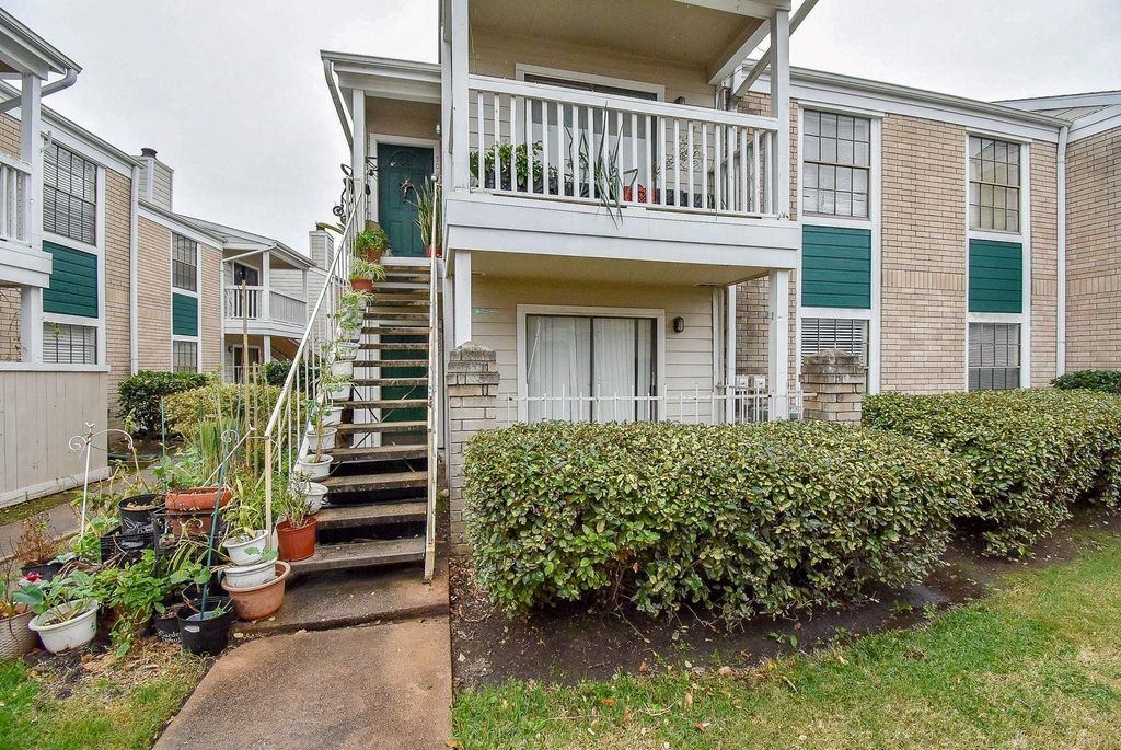 12660 Ashford Point Drive 507, Houston, TX 77082