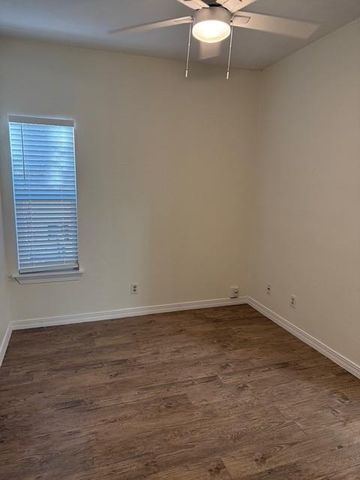 4409 Guadalupe ST N 3, Austin, TX 78751