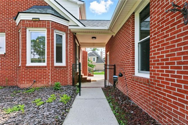 269 Shawcroft Road, Fayetteville, NC 28311