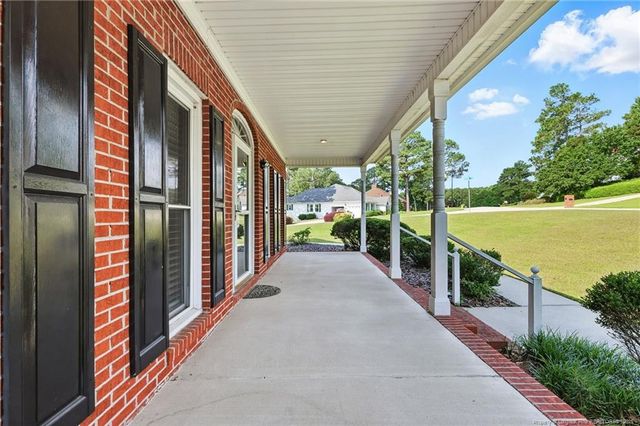 269 Shawcroft Road, Fayetteville, NC 28311