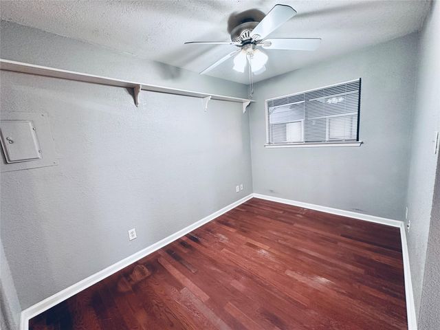 2500 Burleson RD 209, Austin, TX 78741