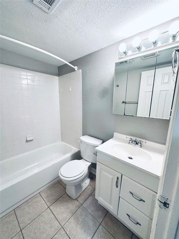 2500 Burleson RD 209, Austin, TX 78741