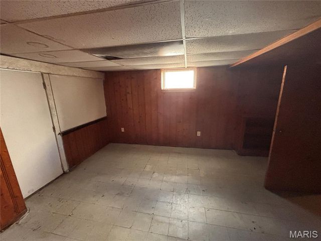 6765 Kenwood Drive, Northwoods, MO 63121