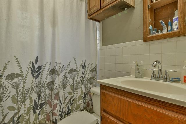 1001 N Tabor Avenue, Oklahoma City, OK 73107