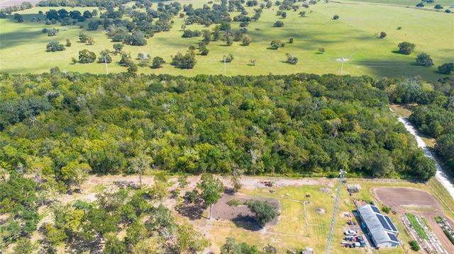 0 Bear Bottom Drive, Wharton, TX 77488