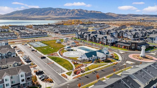 1154 E TRIDENT DR, Saratoga Springs, UT 84045