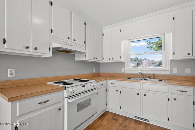 1205 Brookhaven Drive NW, Wilson, NC 27896