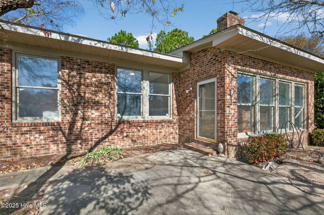 1205 Brookhaven Drive NW, Wilson, NC 27896