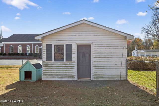 1205 Brookhaven Drive NW, Wilson, NC 27896