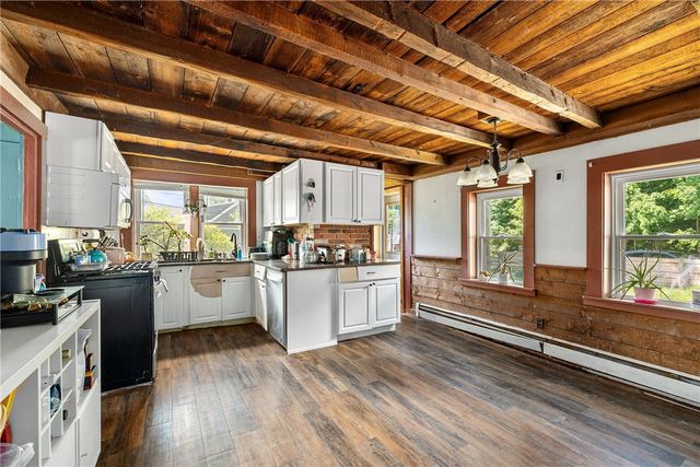 1707 Diamond Hill Road, Cumberland, RI 02864