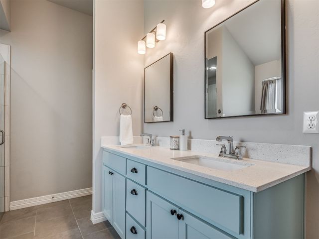 11117 SW 34th Terrace, Yukon, OK 73099