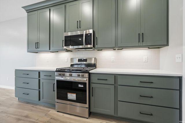 1373 Din Cove, Huntertown, IN 46748