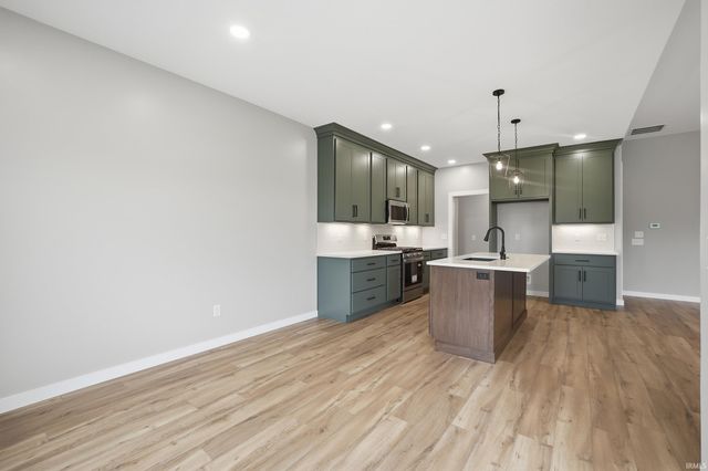 1373 Din Cove, Huntertown, IN 46748