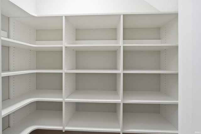 1373 Din Cove, Huntertown, IN 46748