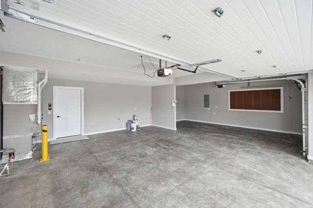 1373 Din Cove, Huntertown, IN 46748