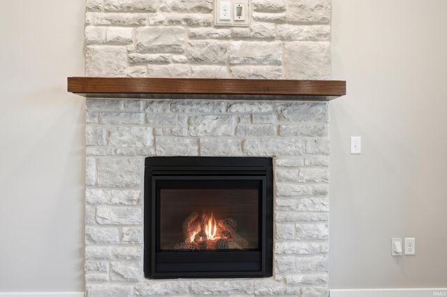 1373 Din Cove, Huntertown, IN 46748