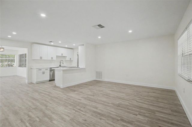 3 KANSAS STREET, Beverly Hills, FL 34465