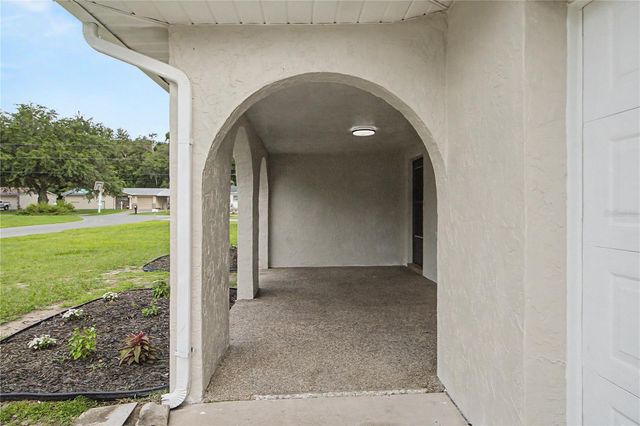 3 KANSAS STREET, Beverly Hills, FL 34465