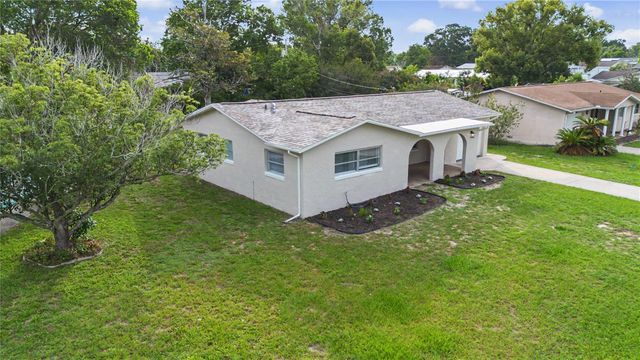 3 KANSAS STREET, Beverly Hills, FL 34465