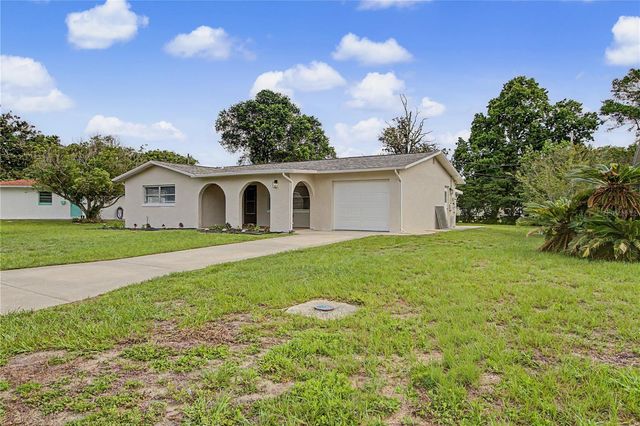 3 KANSAS STREET, Beverly Hills, FL 34465