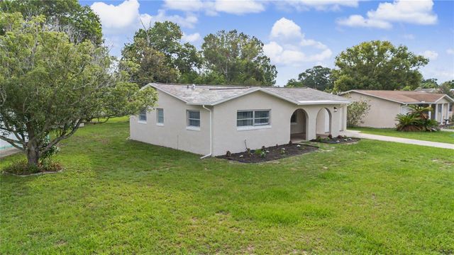 3 KANSAS STREET, Beverly Hills, FL 34465