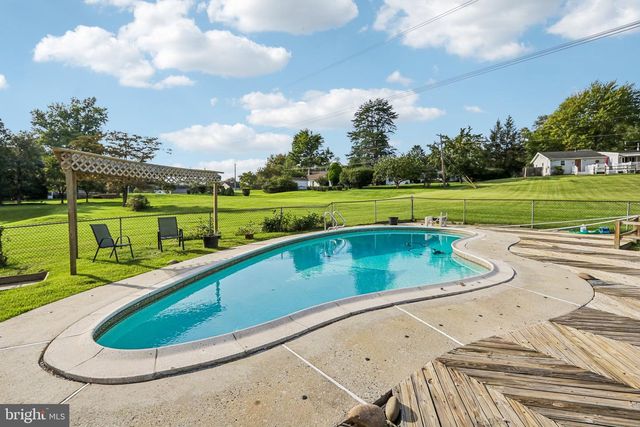 945 MYSTIC LN, West Norriton, PA 19403