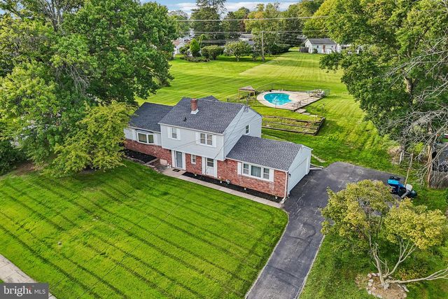 945 MYSTIC LN, West Norriton, PA 19403