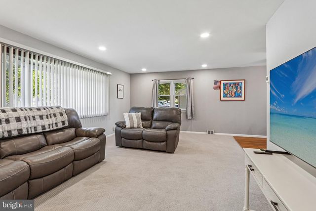 945 MYSTIC LN, West Norriton, PA 19403