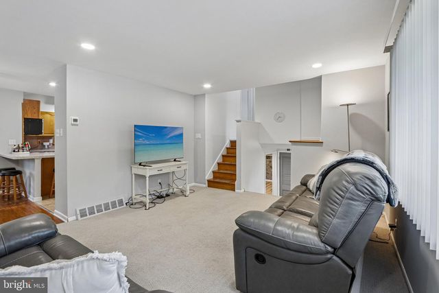 945 MYSTIC LN, West Norriton, PA 19403