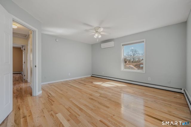 106 Oakwood Road, East Lyme, CT 06357