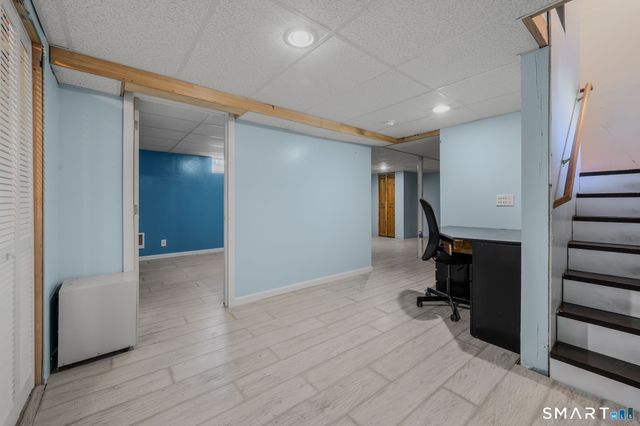 106 Oakwood Road, East Lyme, CT 06357