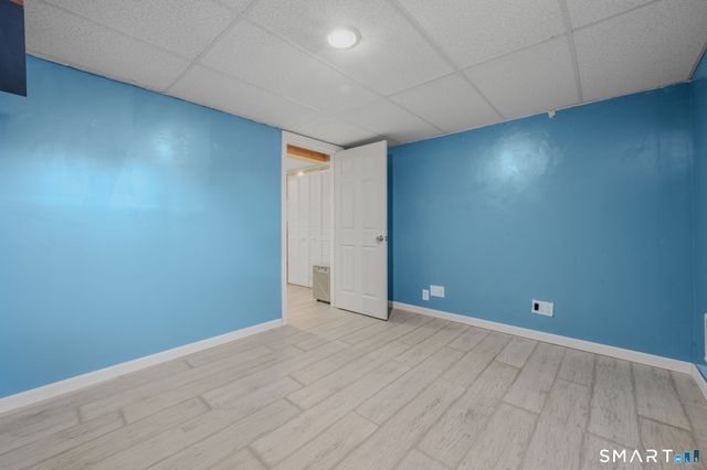 106 Oakwood Road, East Lyme, CT 06357