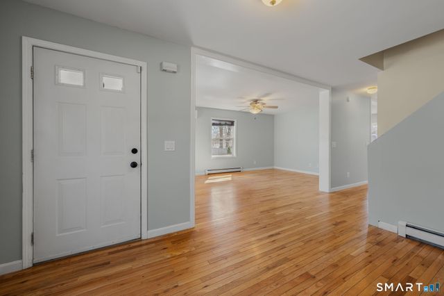 106 Oakwood Road, East Lyme, CT 06357