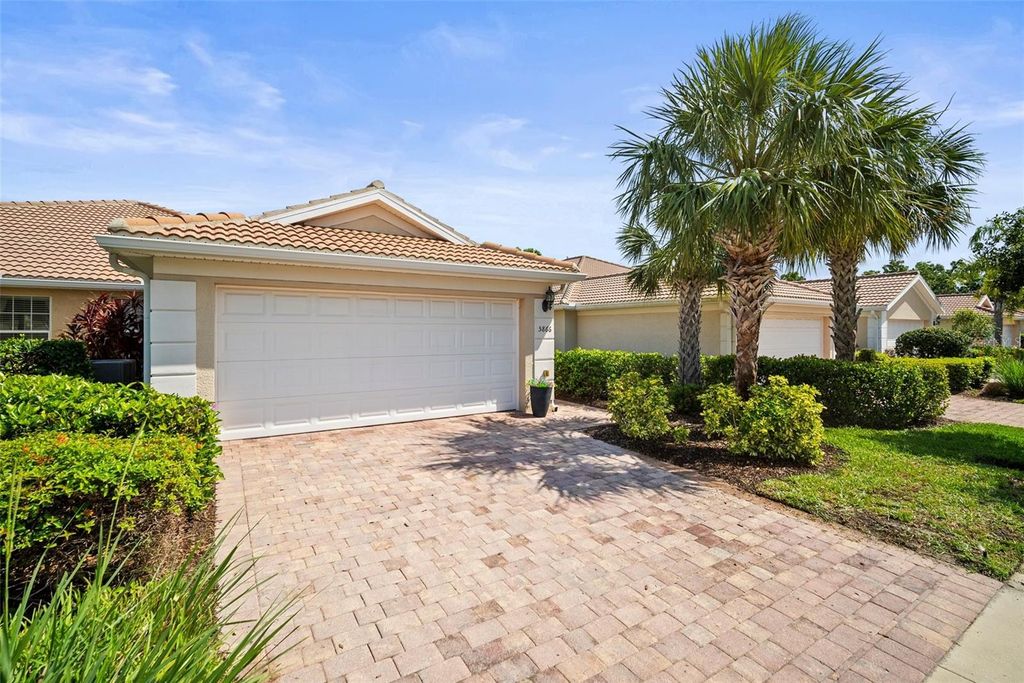 5866 GUARINO DRIVE, Sarasota, FL 34238