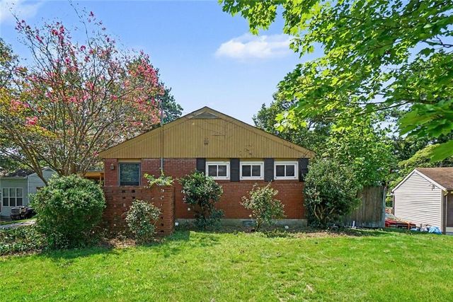 5089 Fairmont Road SE, Smyrna, GA 30082