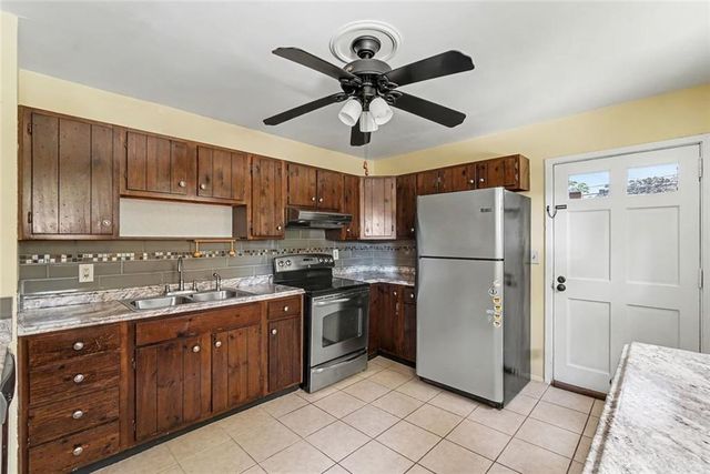 5089 Fairmont Road SE, Smyrna, GA 30082
