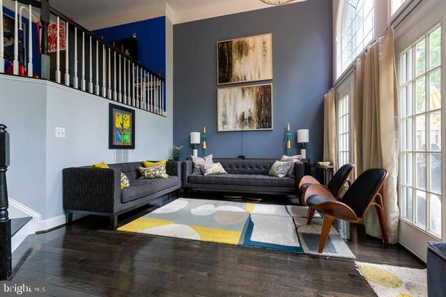2519 GADSBY PL, Alexandria, VA 22311