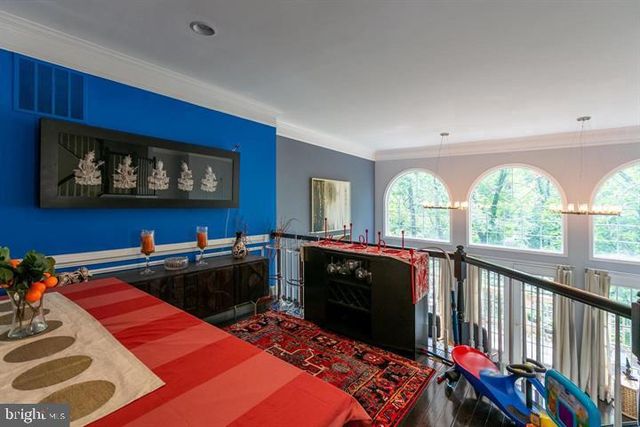 2519 GADSBY PL, Alexandria, VA 22311