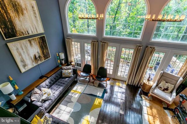 2519 GADSBY PL, Alexandria, VA 22311