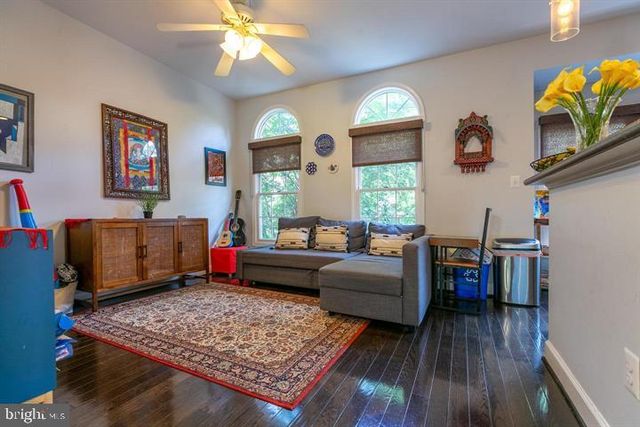 2519 GADSBY PL, Alexandria, VA 22311