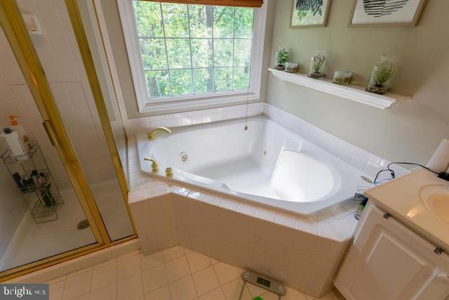 2519 GADSBY PL, Alexandria, VA 22311