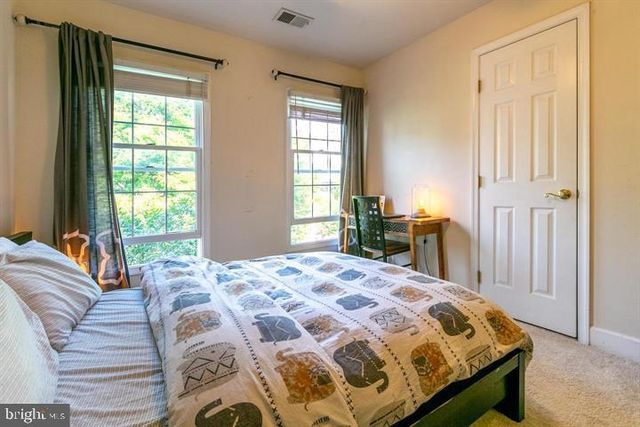 2519 GADSBY PL, Alexandria, VA 22311