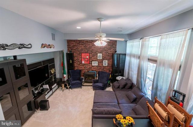 2519 GADSBY PL, Alexandria, VA 22311