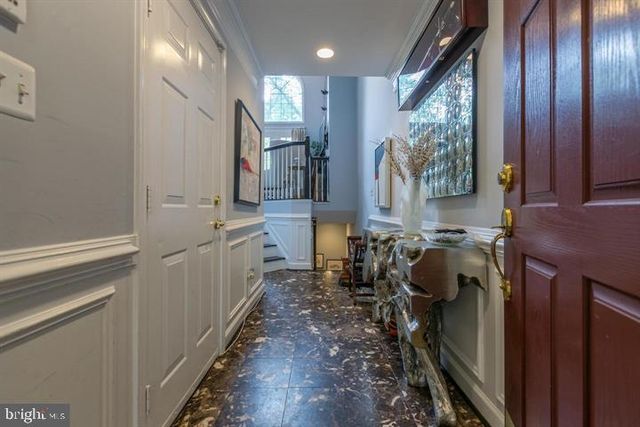 2519 GADSBY PL, Alexandria, VA 22311