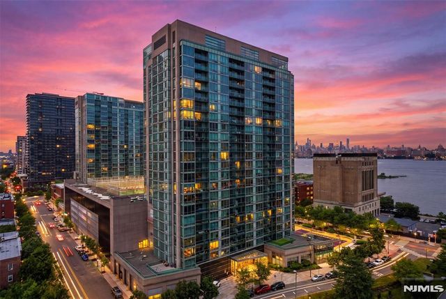 20 Newport Parkway 2012, Jersey City, NJ 07310