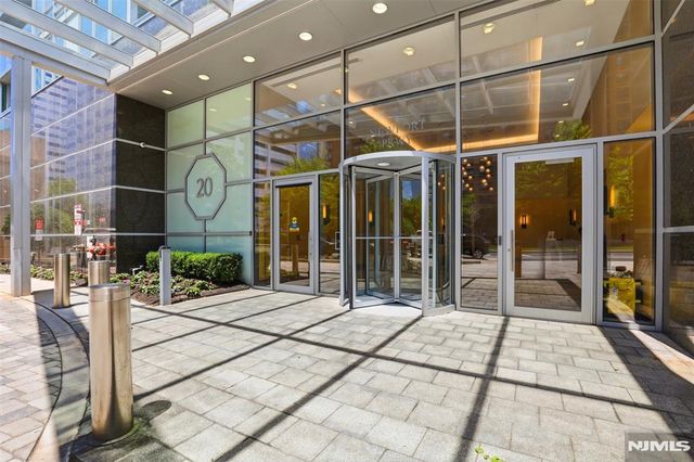 20 Newport Parkway 2012, Jersey City, NJ 07310